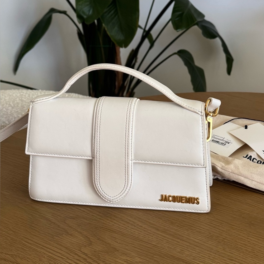 JACQUEMUS White Les Classiques 'Le grand Bambino' Bag